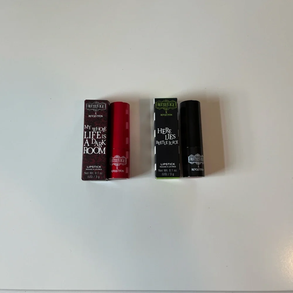 Makeup Rev Here Lies Beetlejuice My Whole Life One Dark Room Lydia Lipstick